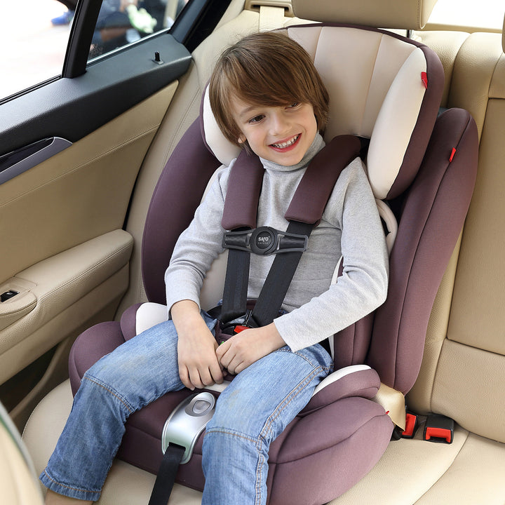 Child seat belt adjustment clip