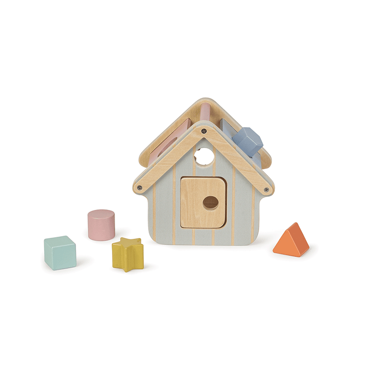 Little house with fitting pieces